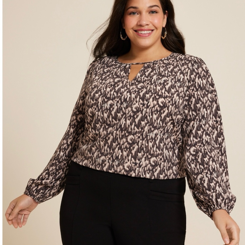 Maurice’s Plus Size Women's Black and Cream Patterned Top